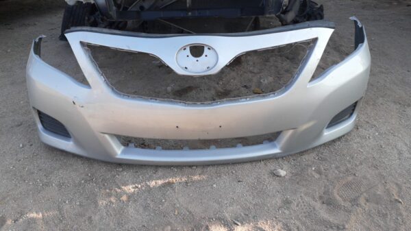 Camry 2010 Defensa delantera