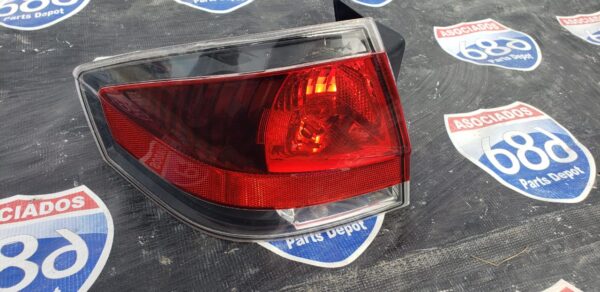 Ford focus 2008-2011 mica (calavera) izquierda