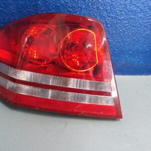 Dodge avenger 2008-2011 mica (calavera) izquierda