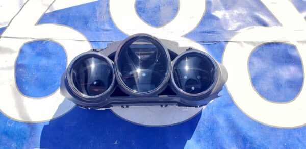 Cadillac cts 2008-2010 Cluster