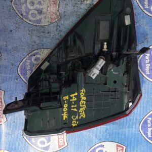 Forester 2019-2021 mica derecha B-0046