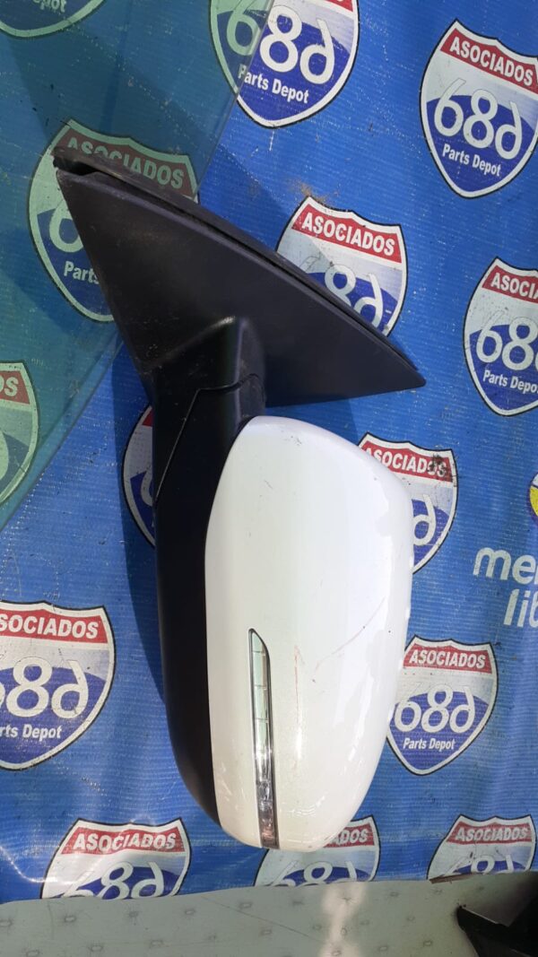 Optima 2011-2013 retrovisor Izquierdo E-1547
