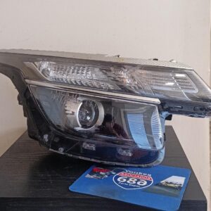 Kia Seltos 19-2021 derecho foco (Rack B-1)