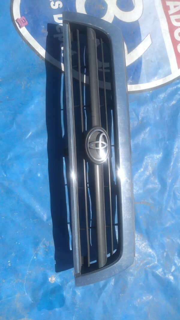 Toyota 4runner 1996-1998 Parrilla