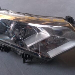 Nissan Quest 2012-2014 foco derecho 02101 (Pared)