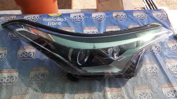 CH-R 18-20 B-9054 foco derecho (Rack A-1) BODEGA