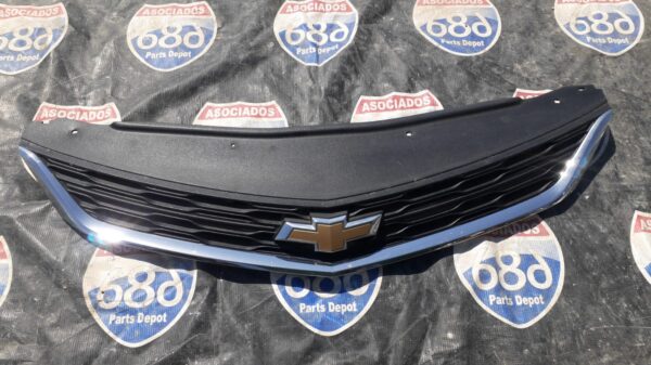 Cruze 16-18 B-4038 Parrilla (Bodega)