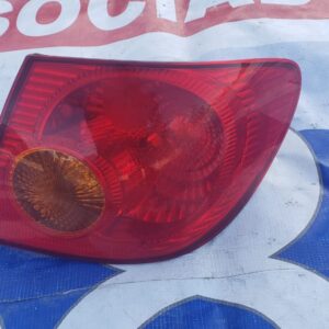 Corolla 2003-2008 Calavera (mica) derecha