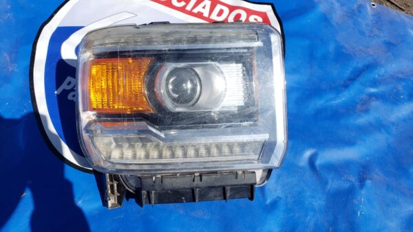 Gmc sierra 2014-2017 faro (foco) derecho