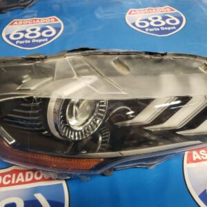 Mustang 18-21 540011  foco derecho bodega