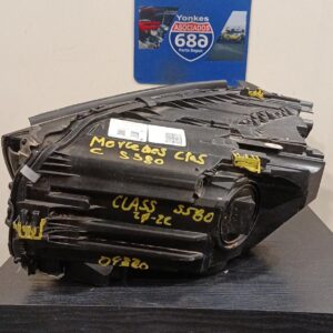 Mercedes class C s580 2021-2022 foco derecho (Rack C-4)