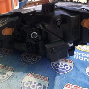 Mazda cx5 18-19 B-3017 foco derecho (Rack C-3 BODEGA