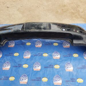 Golf 98-04 07897 defensa trasera