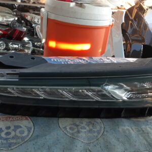 Kona 18-20 -L- B-5071 faro izquierdo