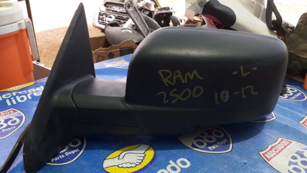 RAM 2009-2012 retrovisor izquierdo