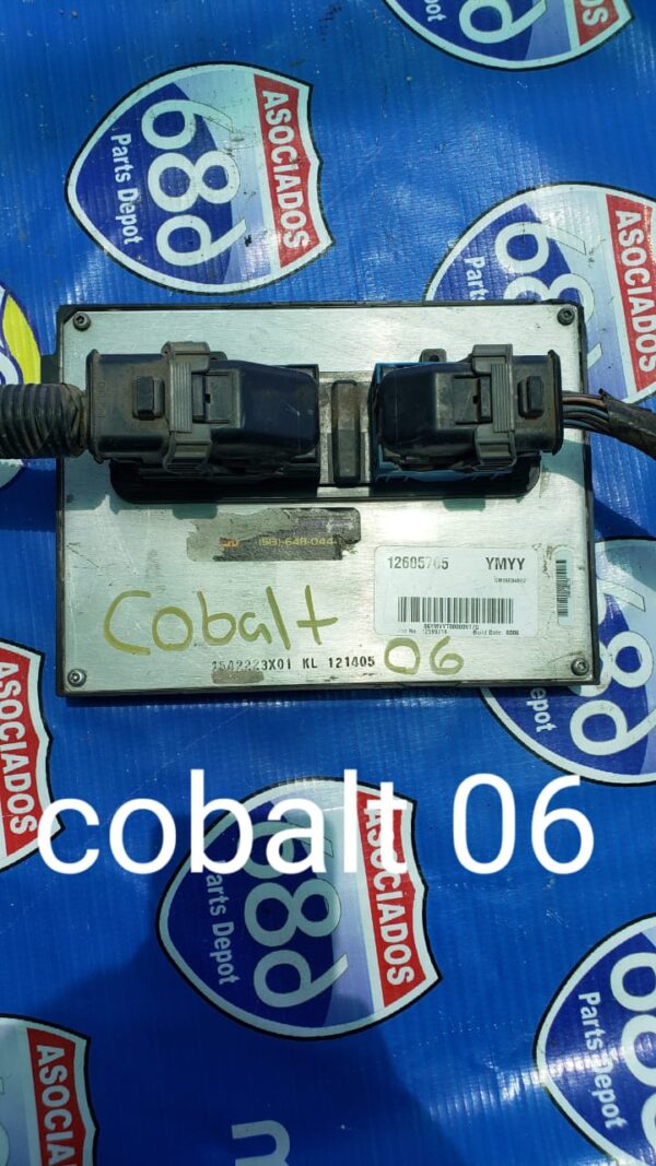 Cobalt 2006 computadora