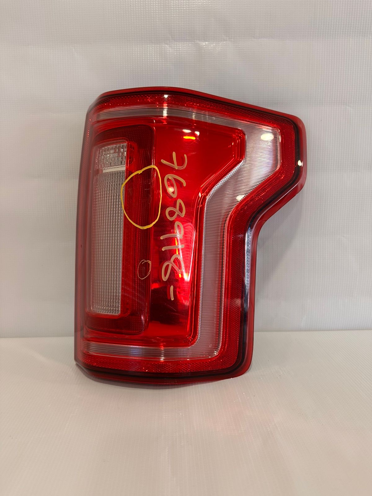 Mic derecha F150 King Ranch 2015-2020 F 07