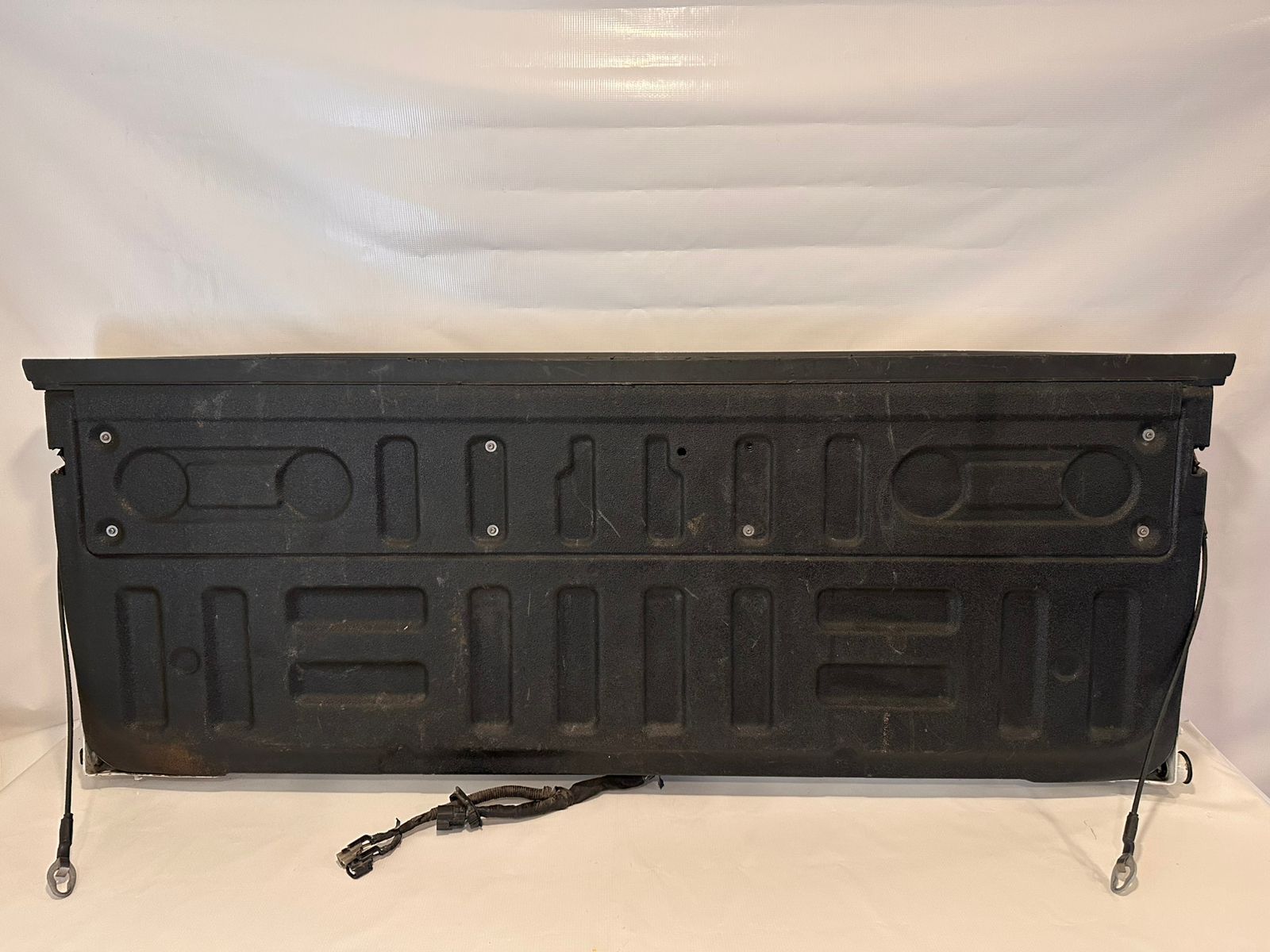 Tapa Batea F150 2015/2022 Con Cámara F13