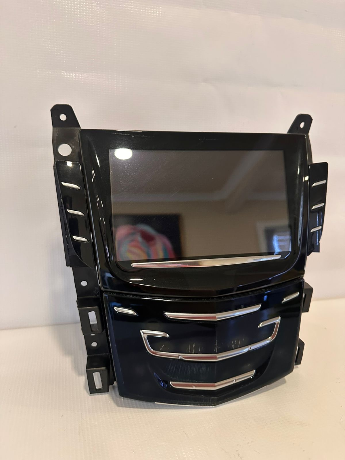 Estéreo Cadillac Escalade 2015/2017 F 16