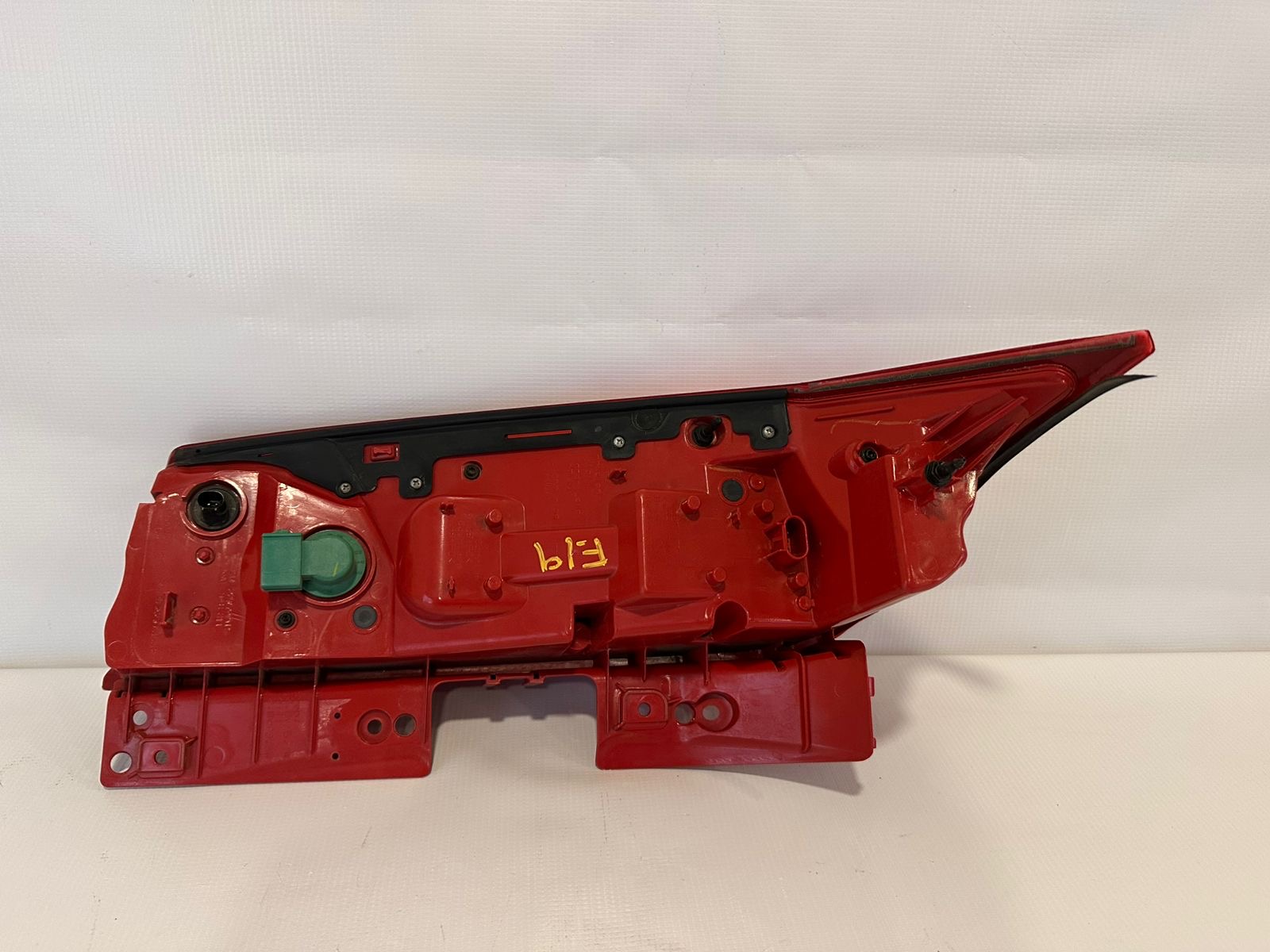 Mica derecha calavera Cadillac Srx 2010/2016 F19