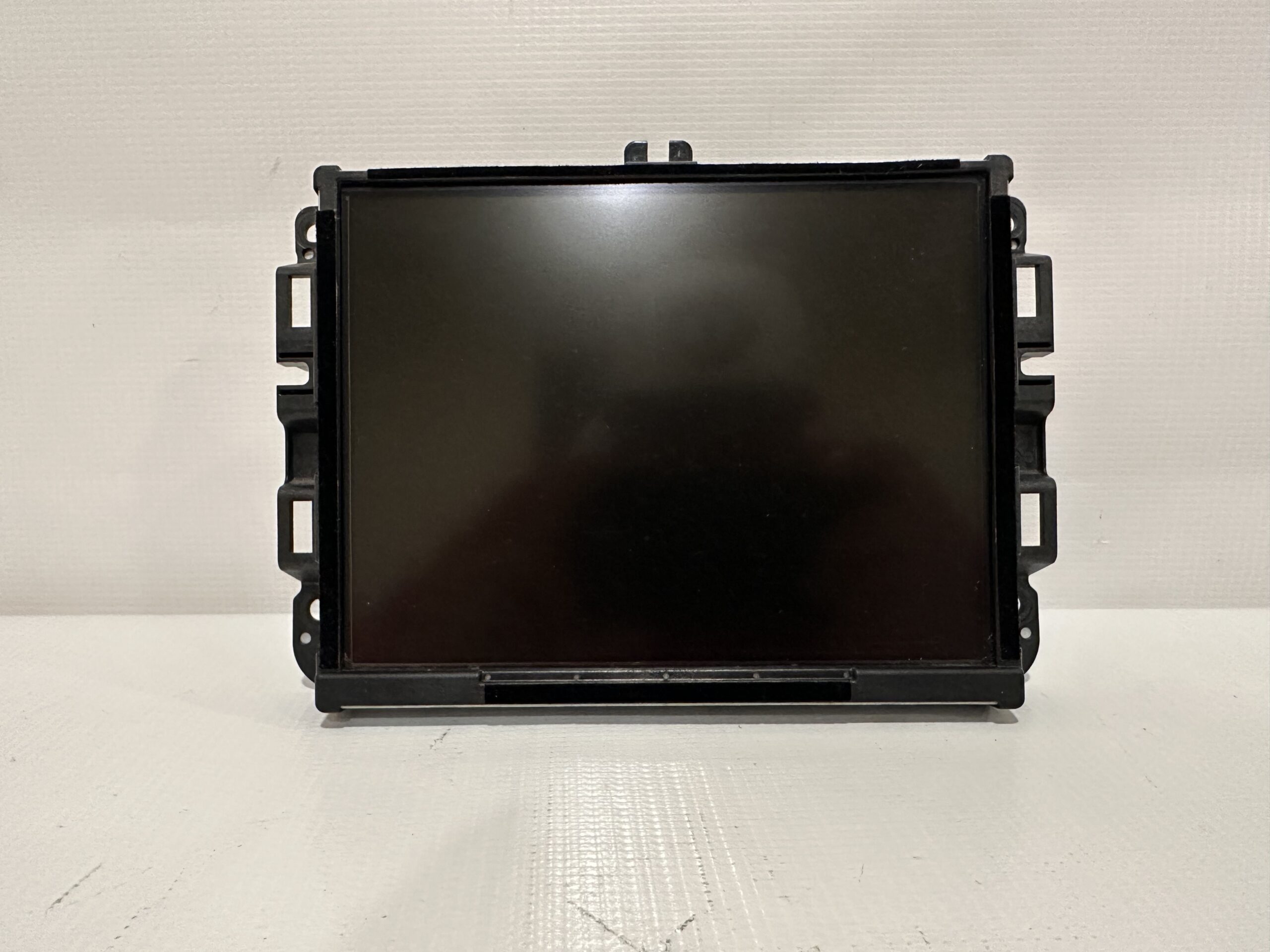 Pantalla Multimedia Para Dodge Ram 2013-2016 F43