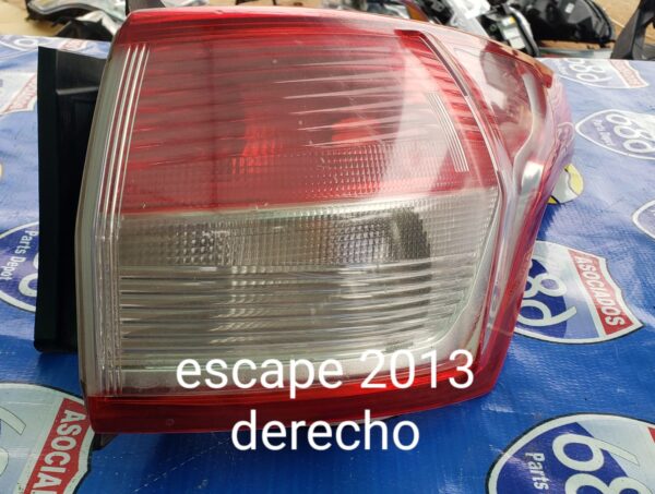 Escape 2013-2014 mica derecha