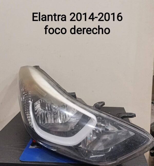 Elantra 2014-2016 foco derecho 07708 (Rack B-2)